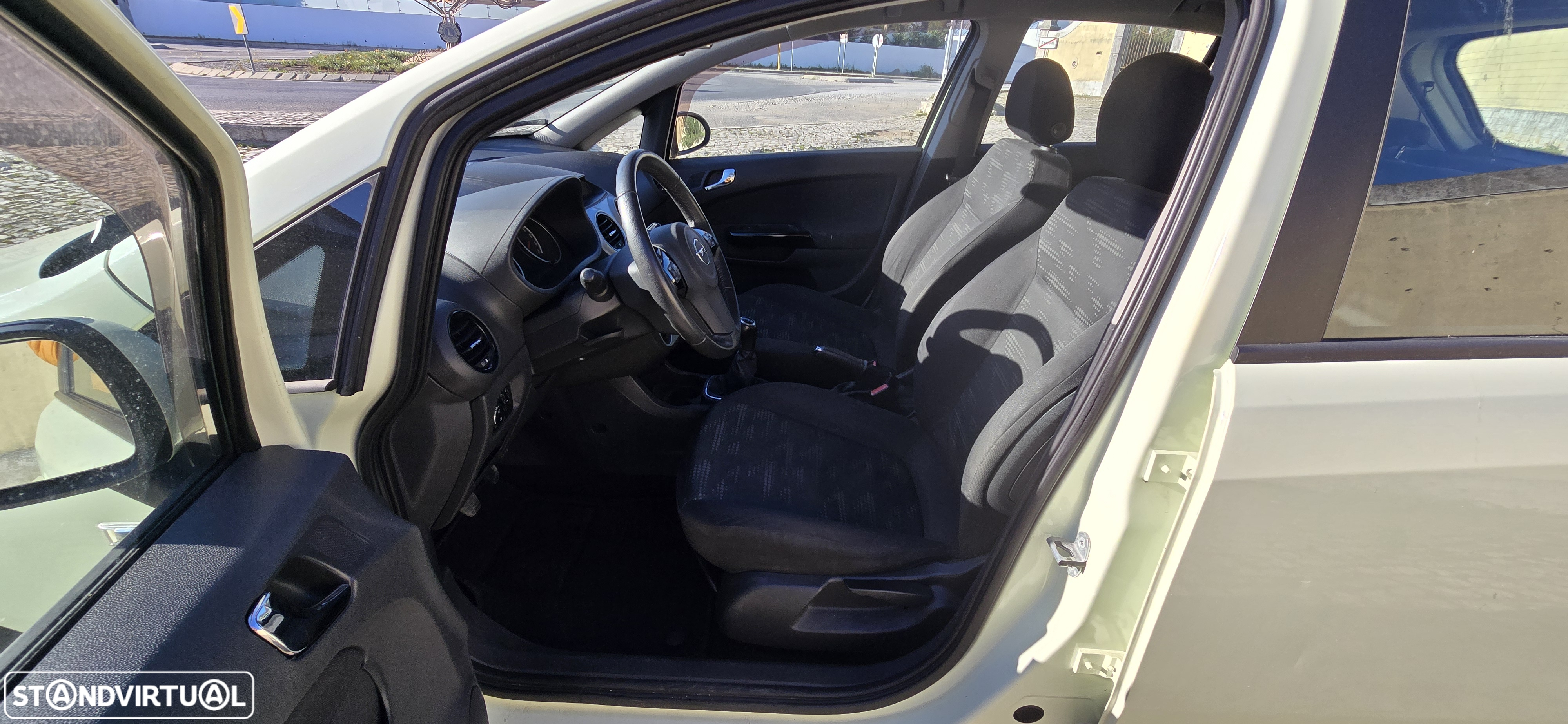 Opel Corsa 1.2 Enjoy - 8