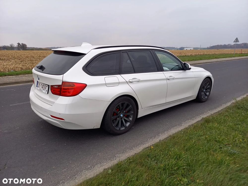 BMW Seria 3 320d Efficient Dynamics - 9
