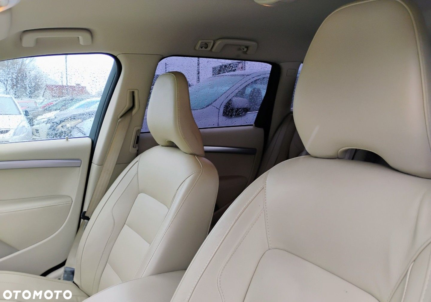Volvo V70 - 9