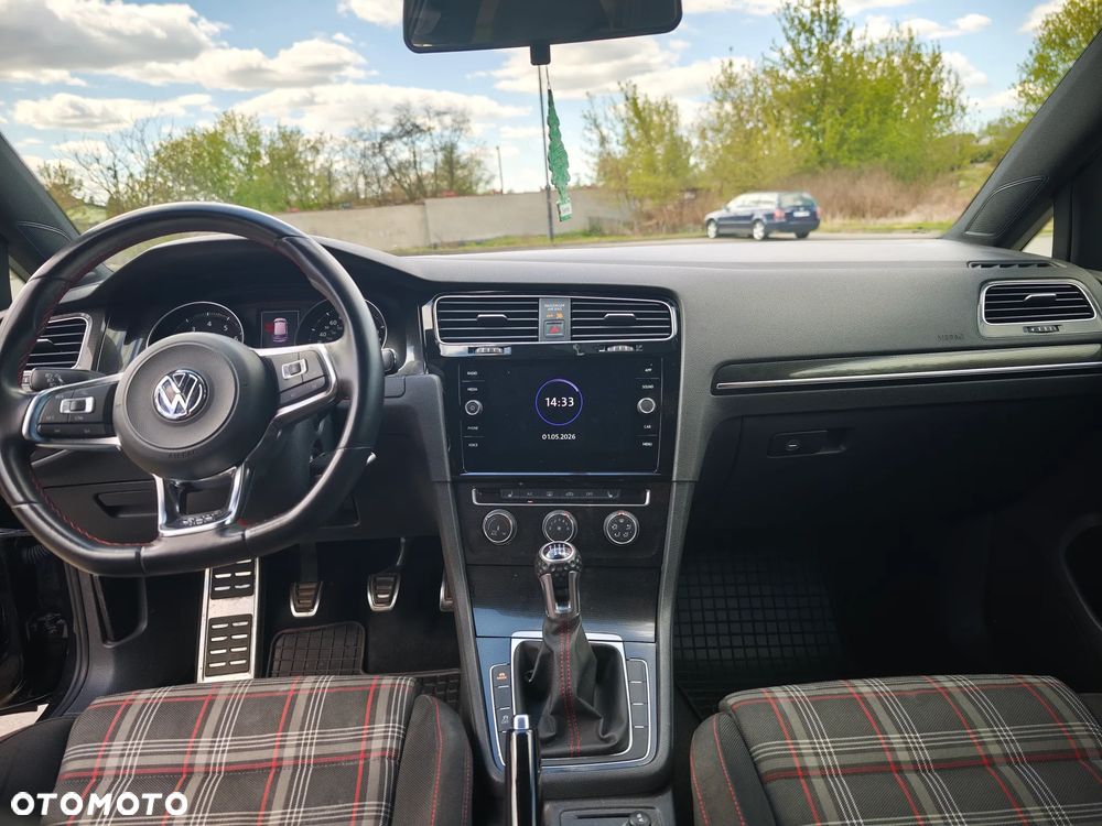 Volkswagen Golf 2.0 TSI BMT GTI Performance - 6
