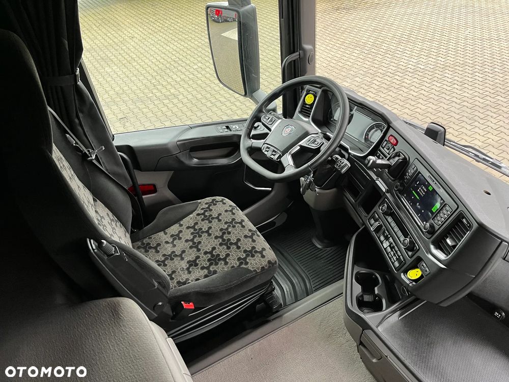 Scania R450 CAŁA NA PODUSZKACH FULL LED SERWISOWANA LODÓWKA DWA ZBIORNIKI PALIWA - 11