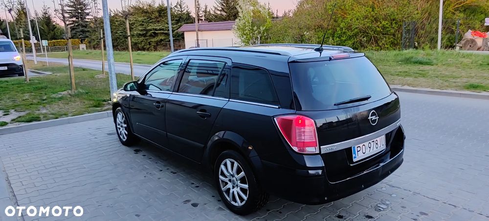 Opel Astra 1.7 CDTI Cosmo - 9