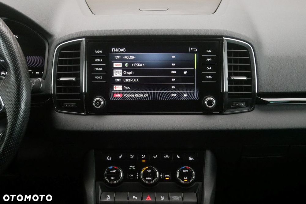 Skoda Karoq 1.5 TSI ACT Style DSG - 10