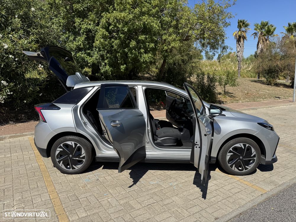 MG MG4 64 kWh Comfort - 2
