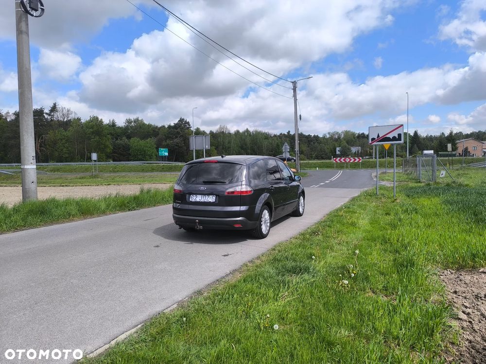 Ford S-Max 2.0 Titanium - 9