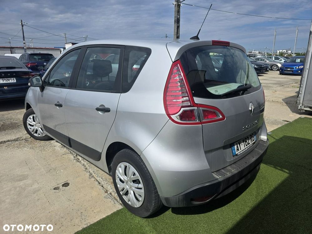 Renault Scenic - 7