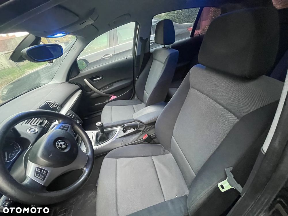 BMW Seria 1 - 13