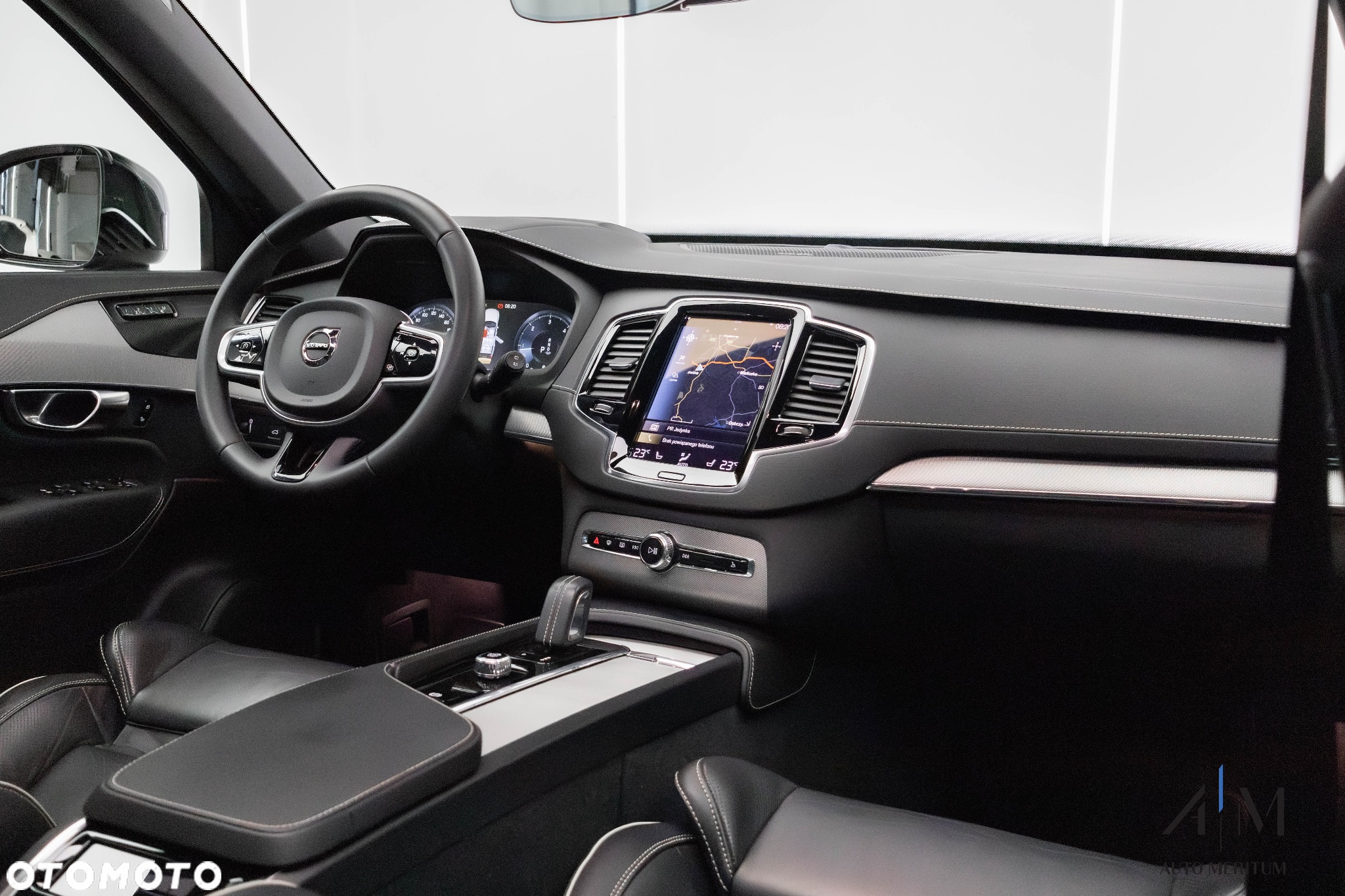 Volvo XC 90 B5 D AWD Ultimate Dark - 17