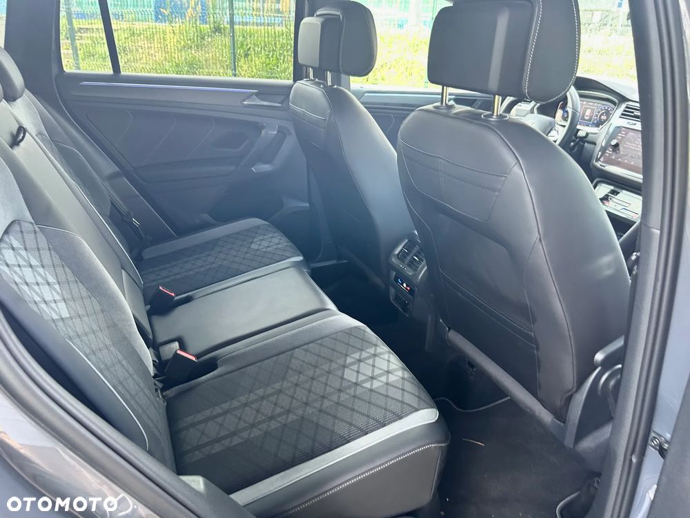 Volkswagen Tiguan 2.0 TDI SCR 4Mot R-Line DSG - 13