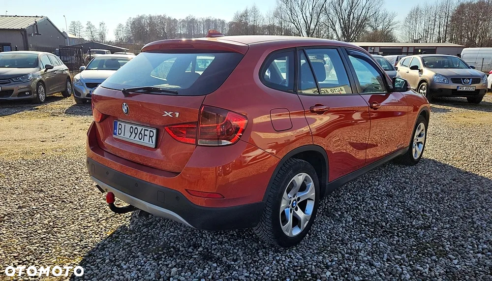 BMW X1 sDrive18d Sport Line - 14