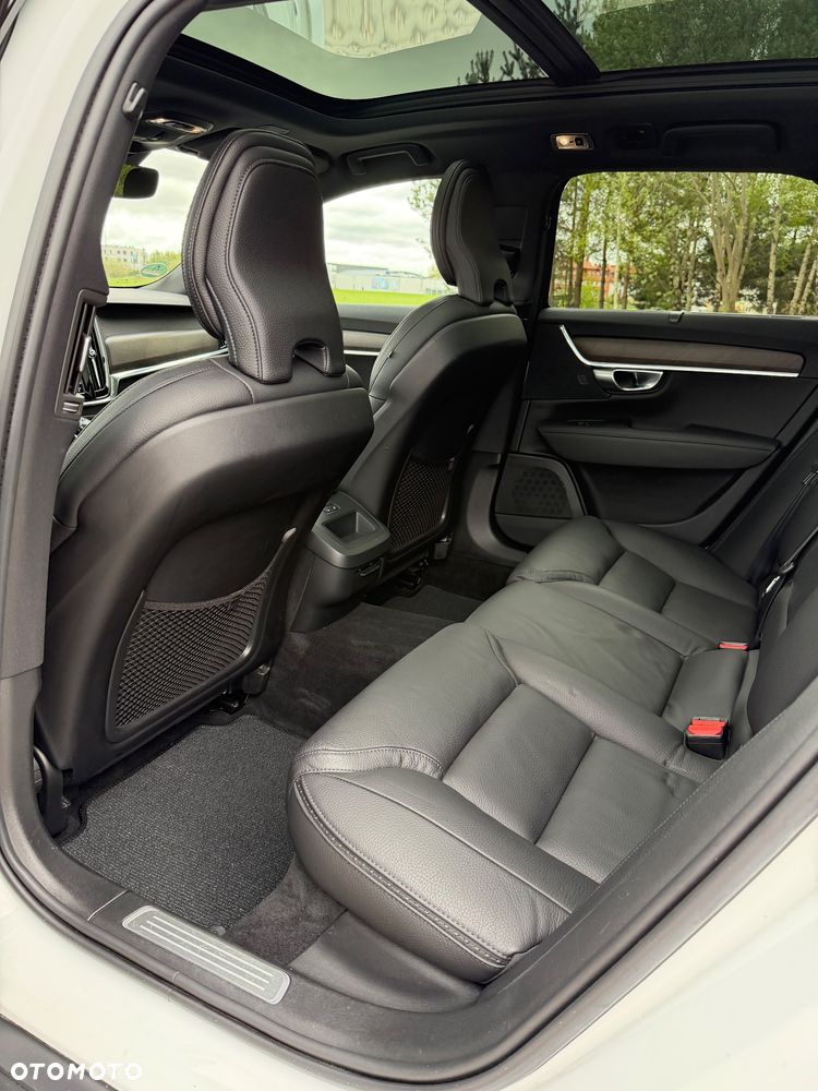 Volvo V90 Cross Country B5 D AWD Geartronic Pro - 13