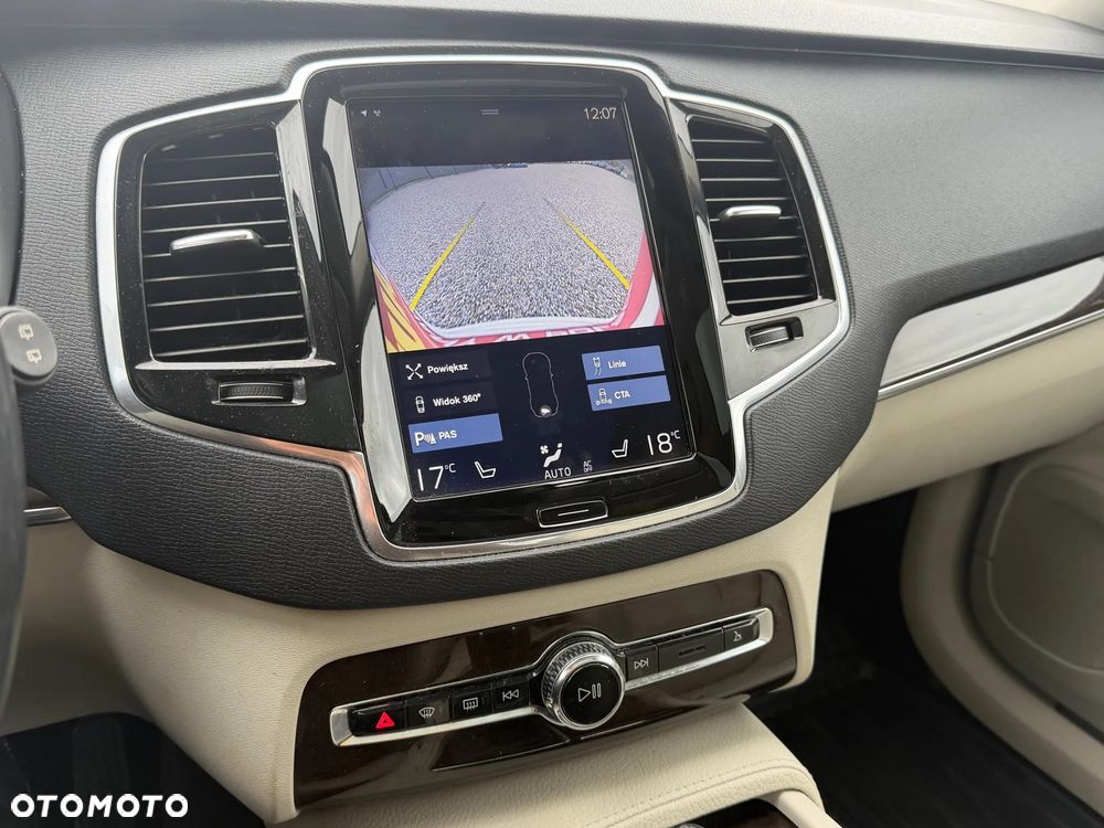 Volvo XC 90 T6 AWD Geartronic Inscription - 11