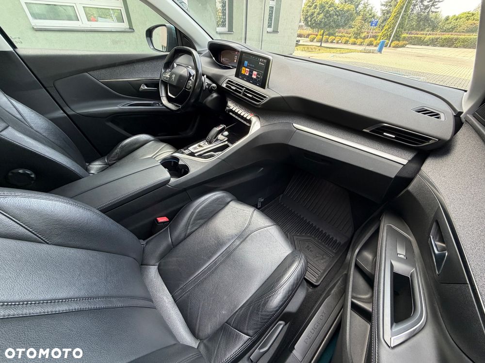Peugeot 5008 BlueHDI 130 EAT8 Allure Business-Paket - 18