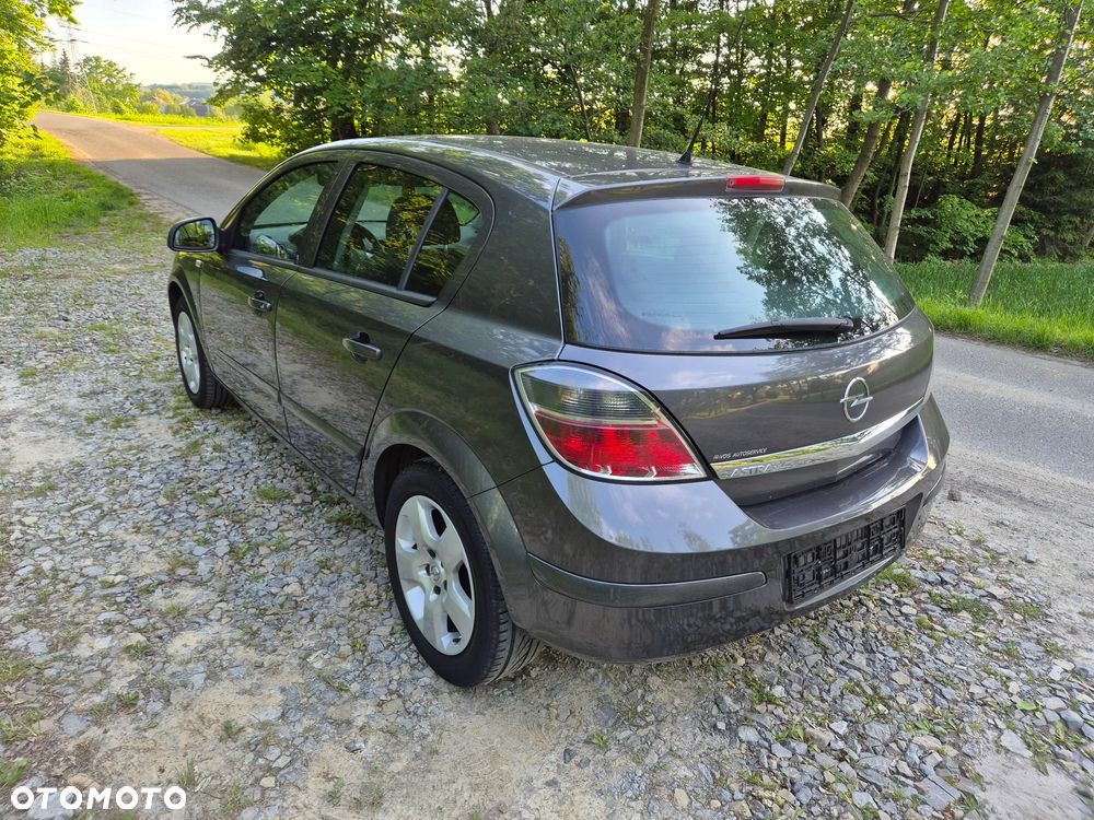 Opel Astra 1.6 Active - 16