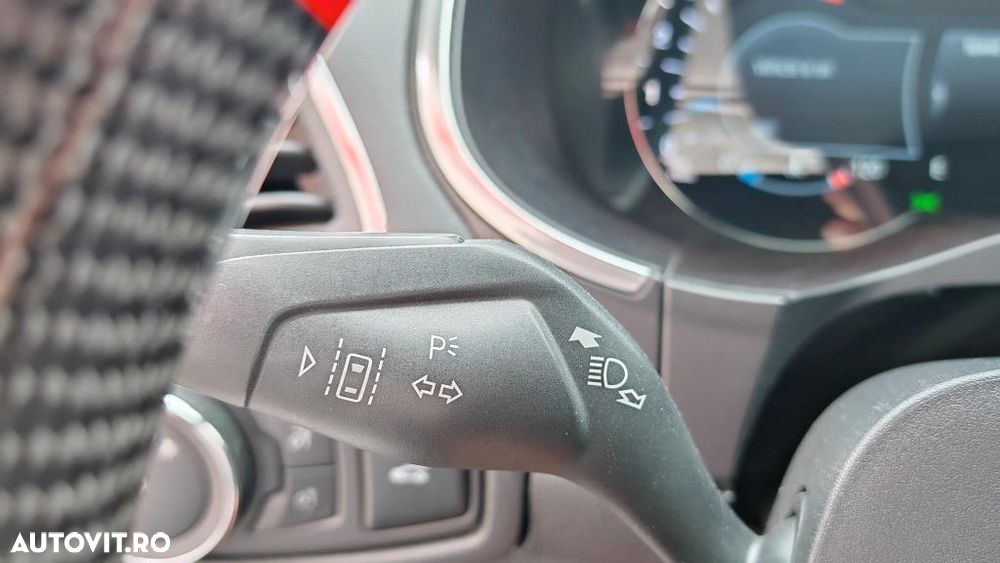 Ford S-Max 2.0 EcoBlue ST-Line - 24