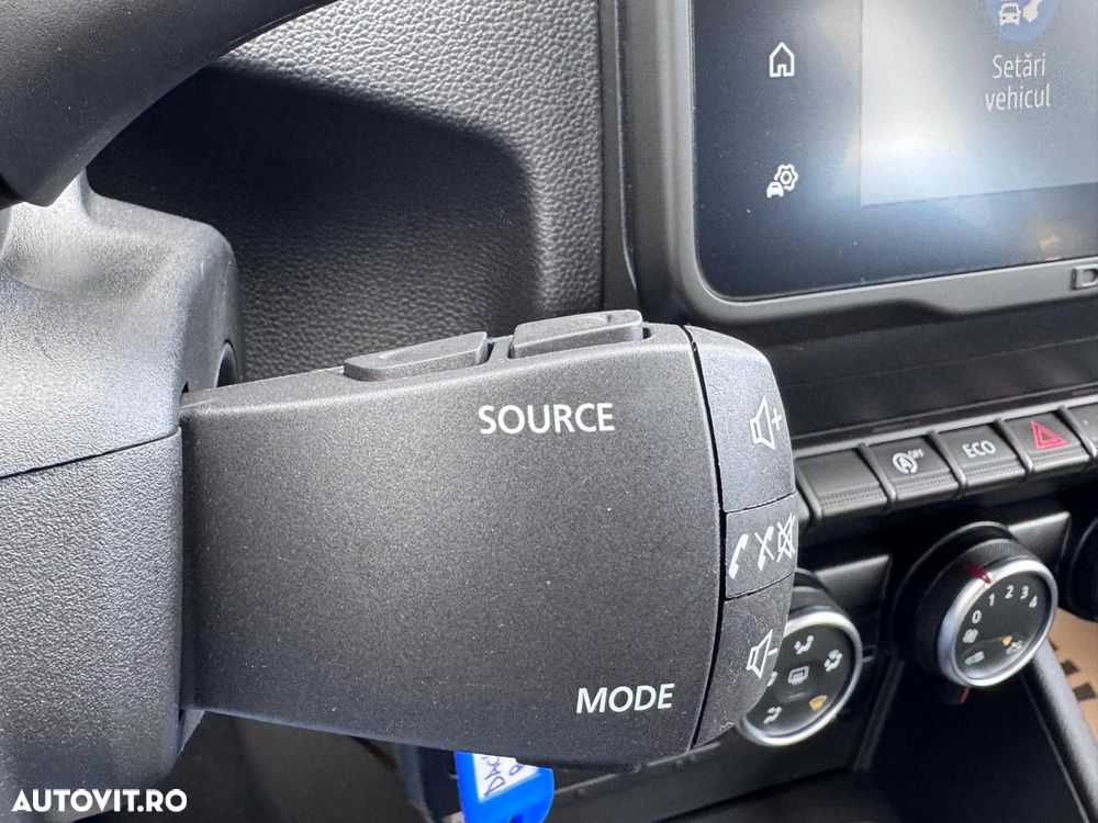 Dacia Duster TCe 90 Essential - 26
