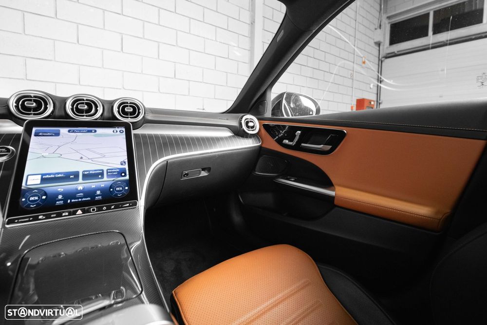 Mercedes-Benz C 300 e AMG Line - 41