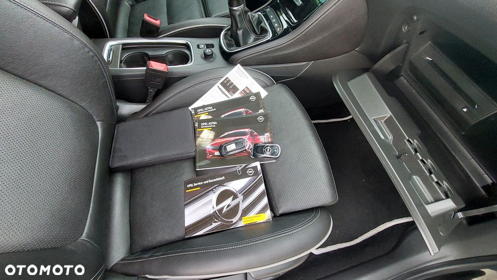 Opel Astra - 36