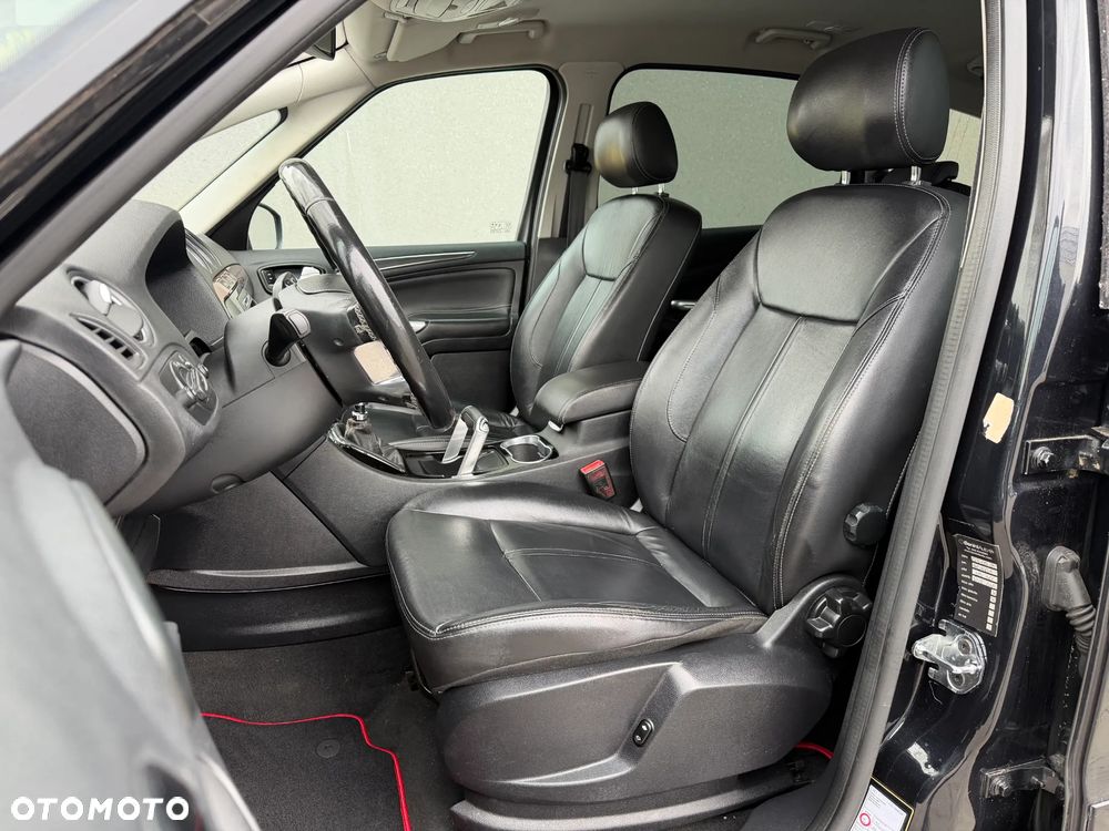 Ford S-Max 2.0 TDCi DPF Titanium X - 26