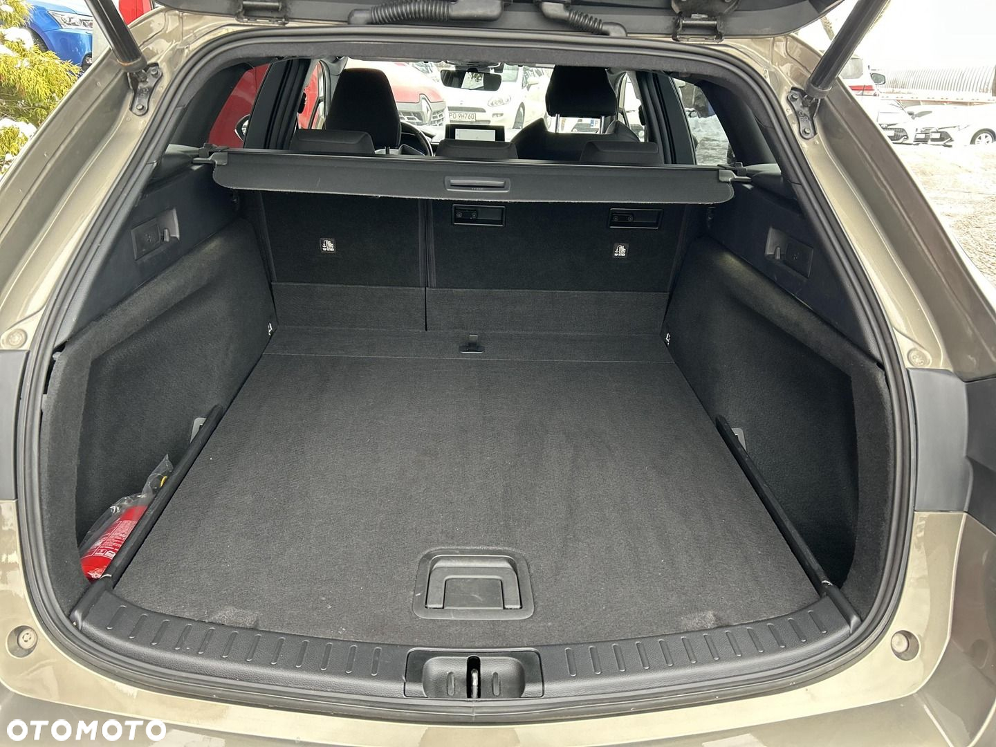 Toyota Corolla - 19