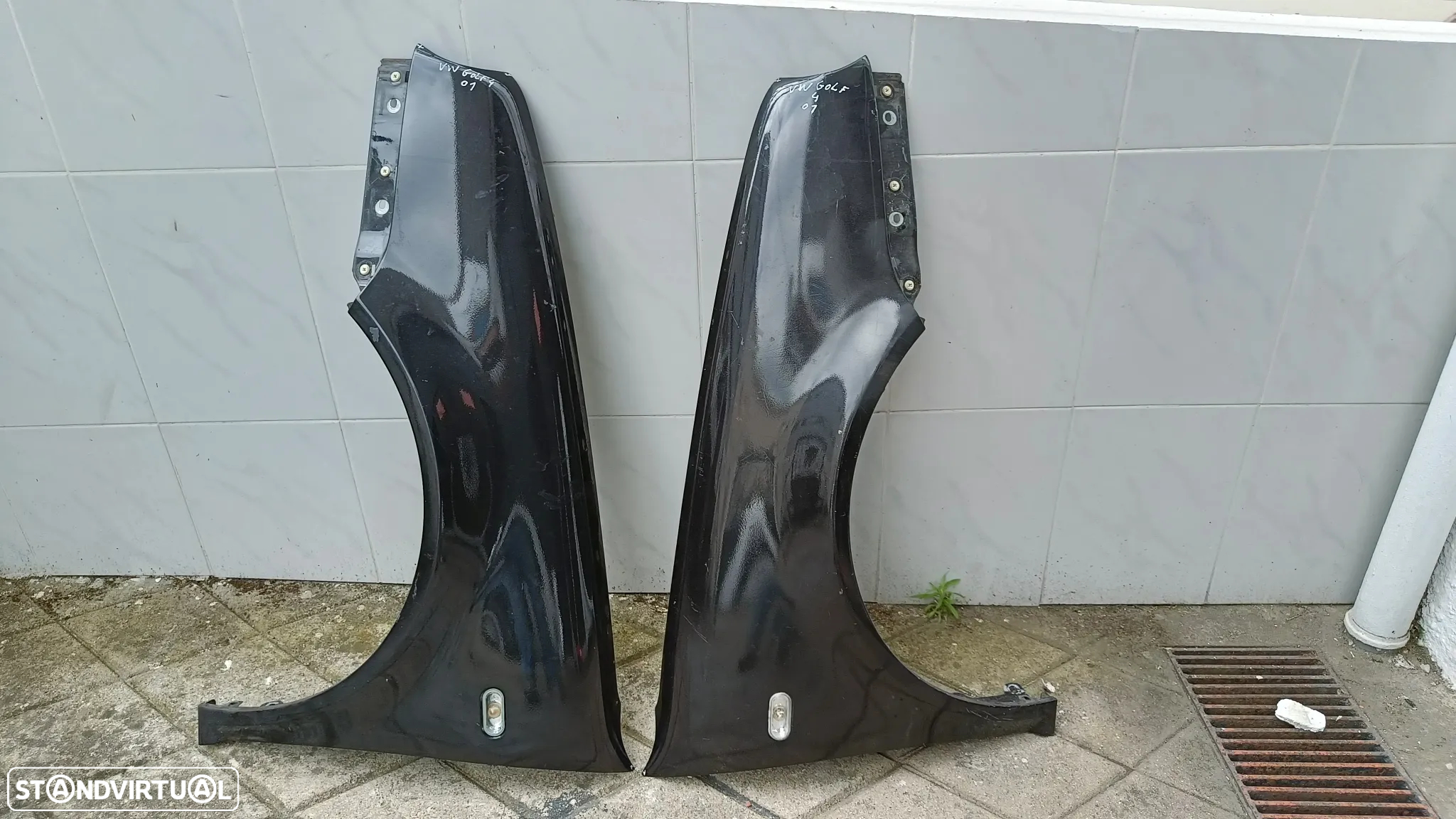 Guarda lamas VW golf 4 IV 2001 - 2
