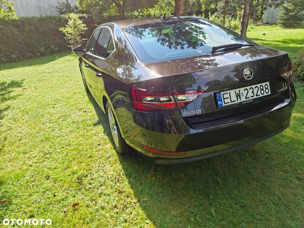 Skoda Superb 2.0 TDI Style DSG7 - 7