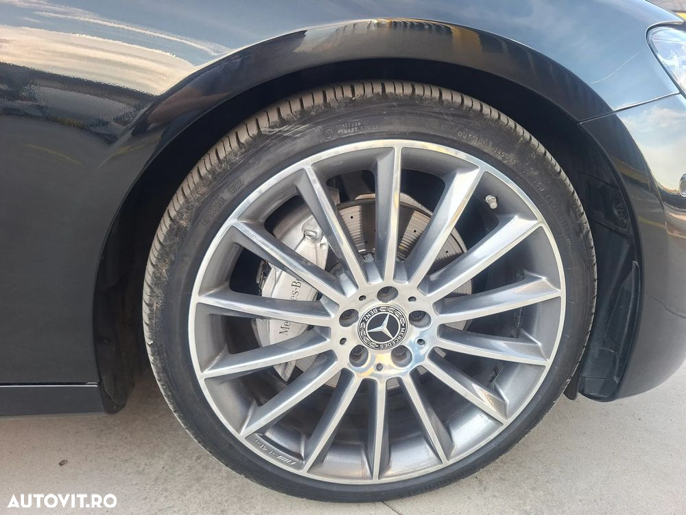 Mercedes-Benz E 220 d T 9G-TRONIC AMG Line - 39