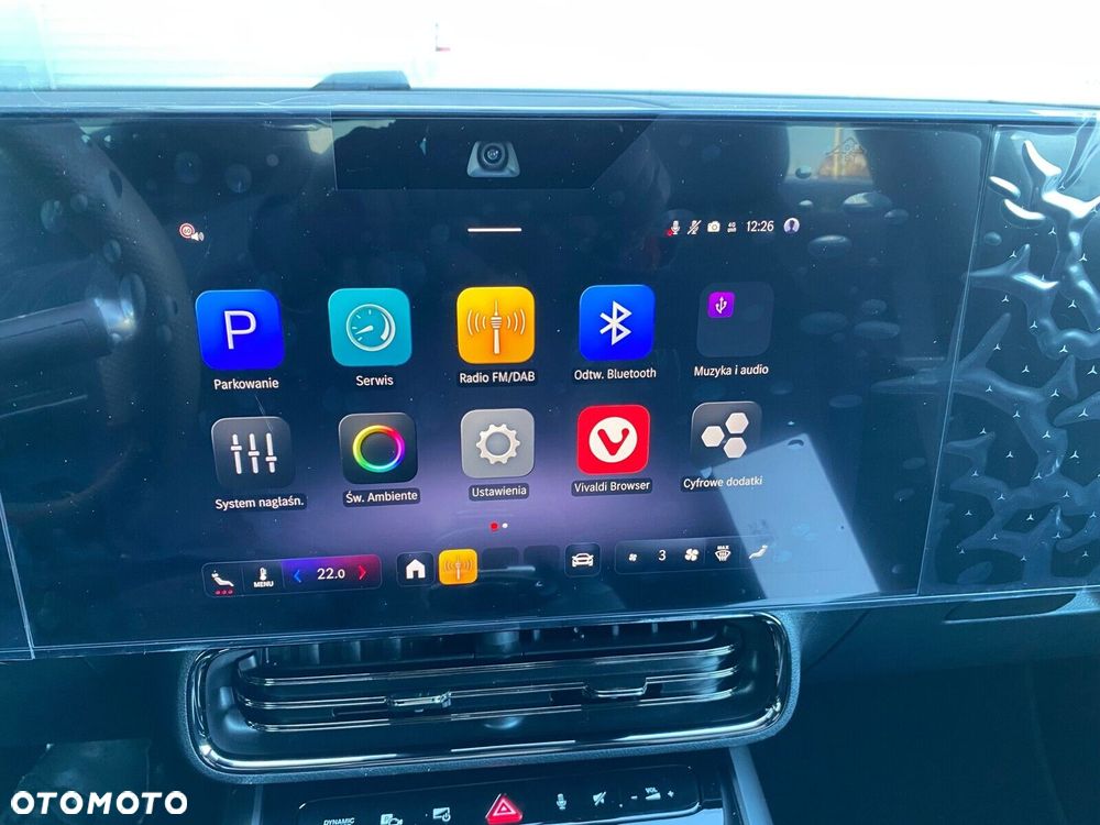 Mercedes-Benz CLA - 13