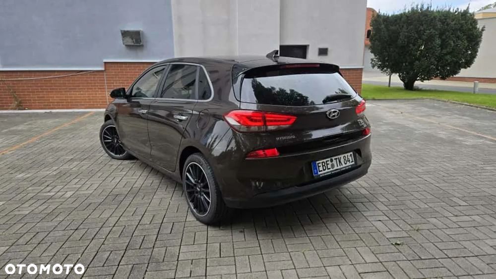 Hyundai i30 1.4 T-GDI Intro Edition - 9