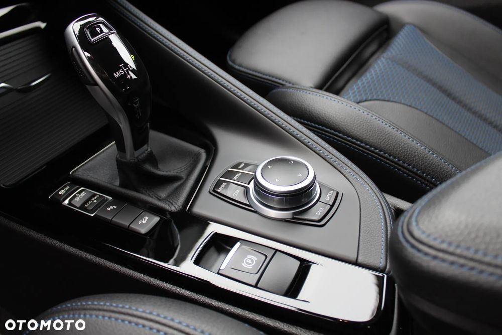 BMW X1 xDrive20i M Sport - 22