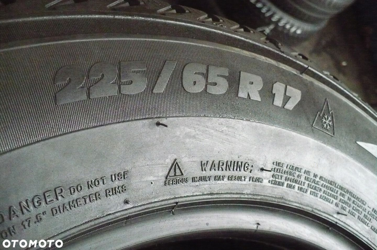 MICHELIN Latitude Alpin LA2 225/65R17 7,1mm 2022 - 3