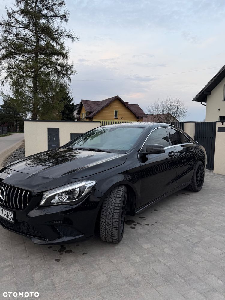 Mercedes-Benz CLA 250 7G-DCT - 3