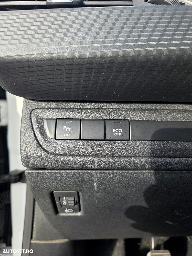 Peugeot 2008 PureTech 110 Stop&Start Crossway - 24