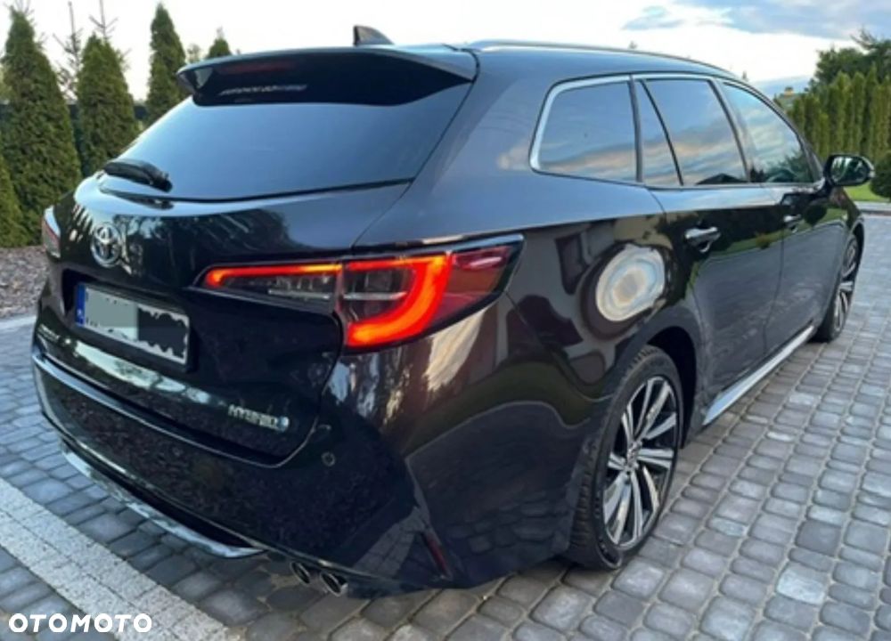 Toyota Corolla - 18