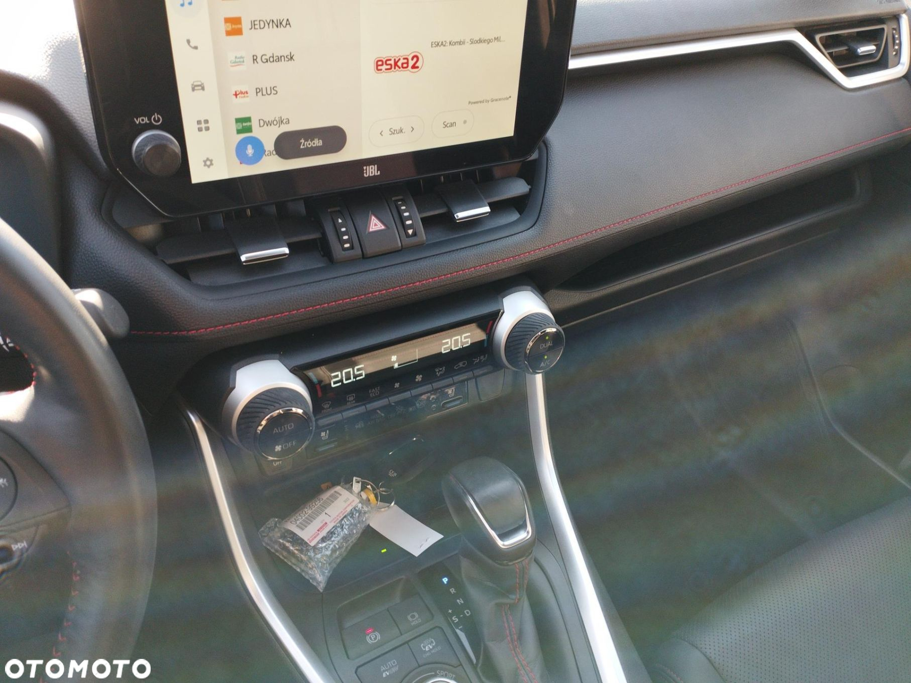 Toyota RAV4 - 23