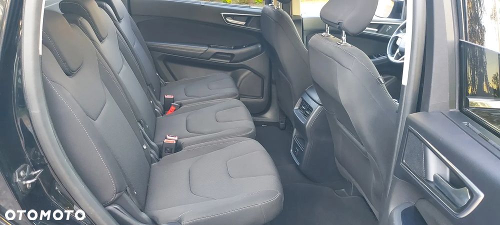 Ford S-Max - 33