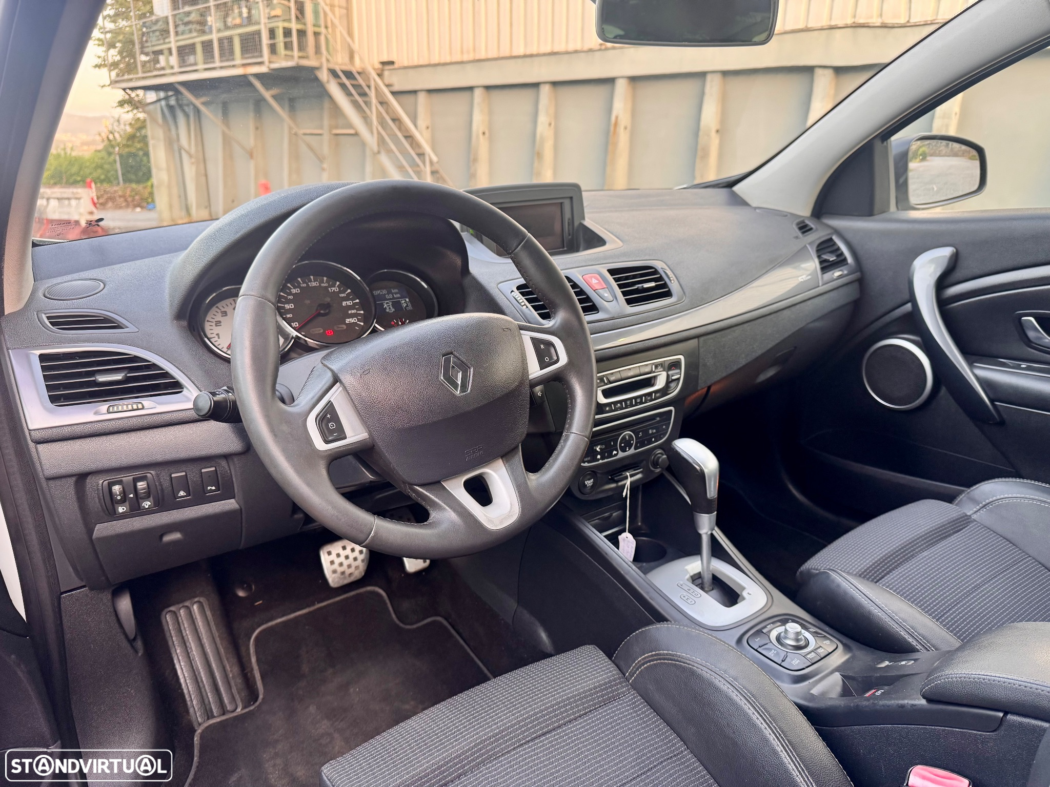 Renault Mégane Coupe 1.5 dCi GT Line EDC - 3