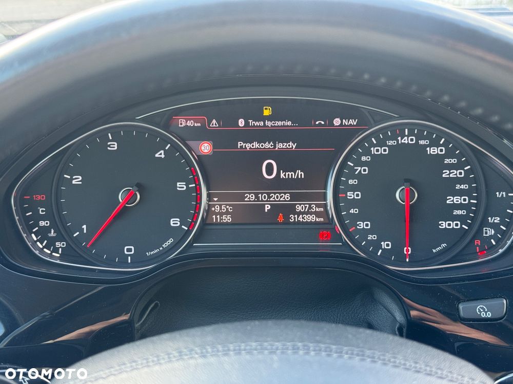 Audi A8 4.2 TDI Quattro - 38