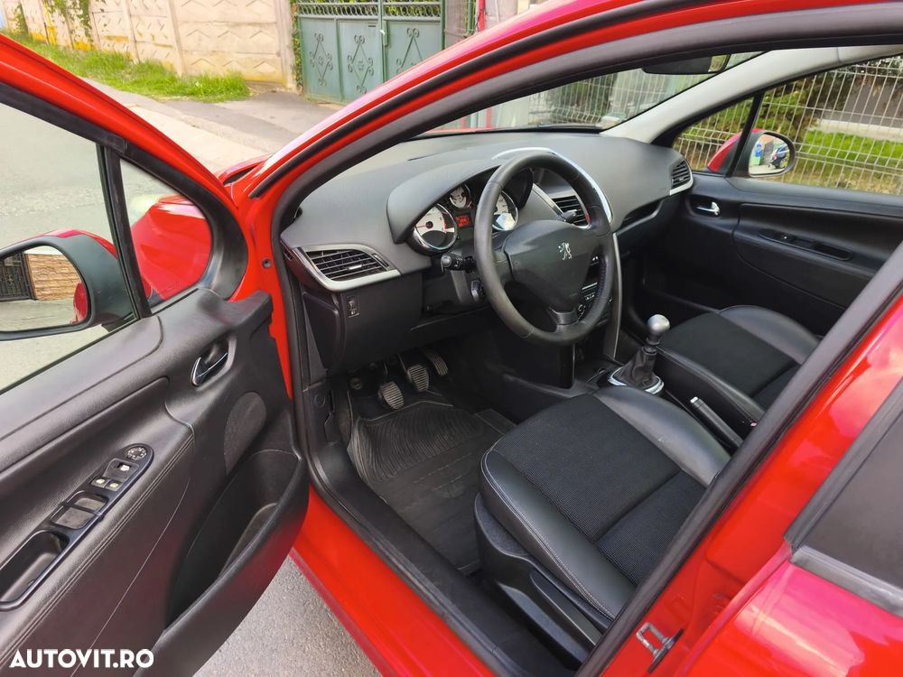Peugeot 207 - 3