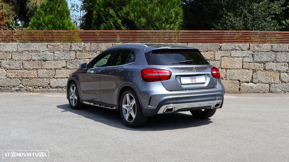 Mercedes-Benz GLA 220 - 10