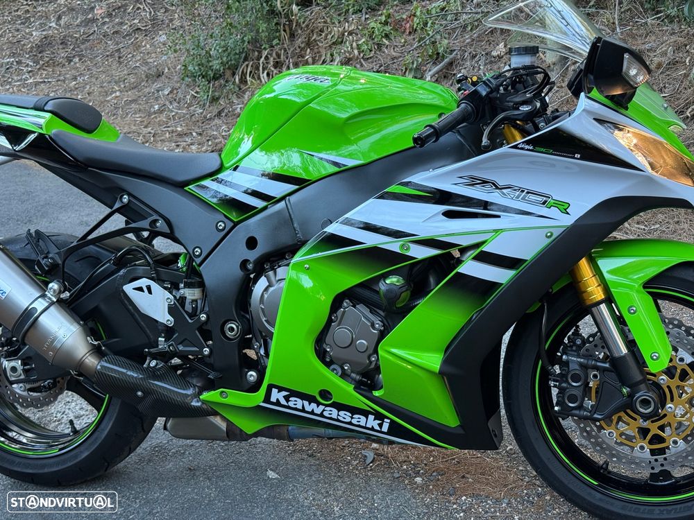 Kawasaki ZX 10 R Aniversario - 21