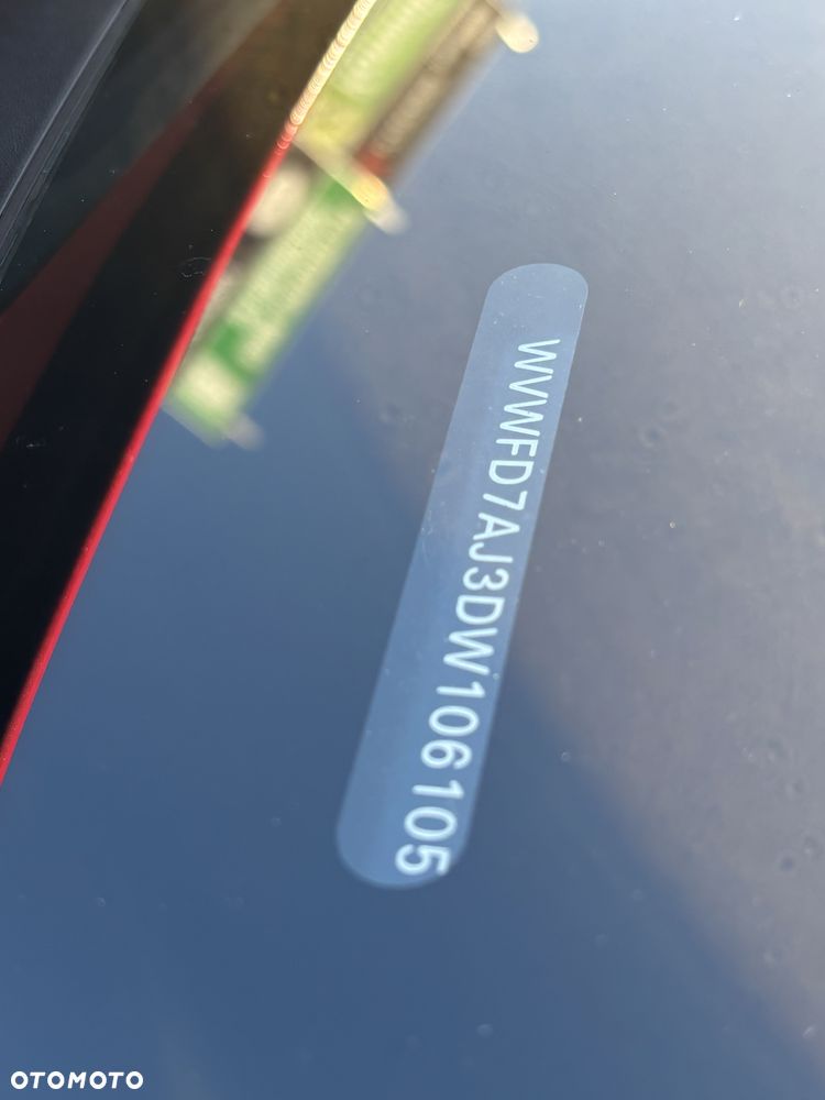 Volkswagen Golf - 8