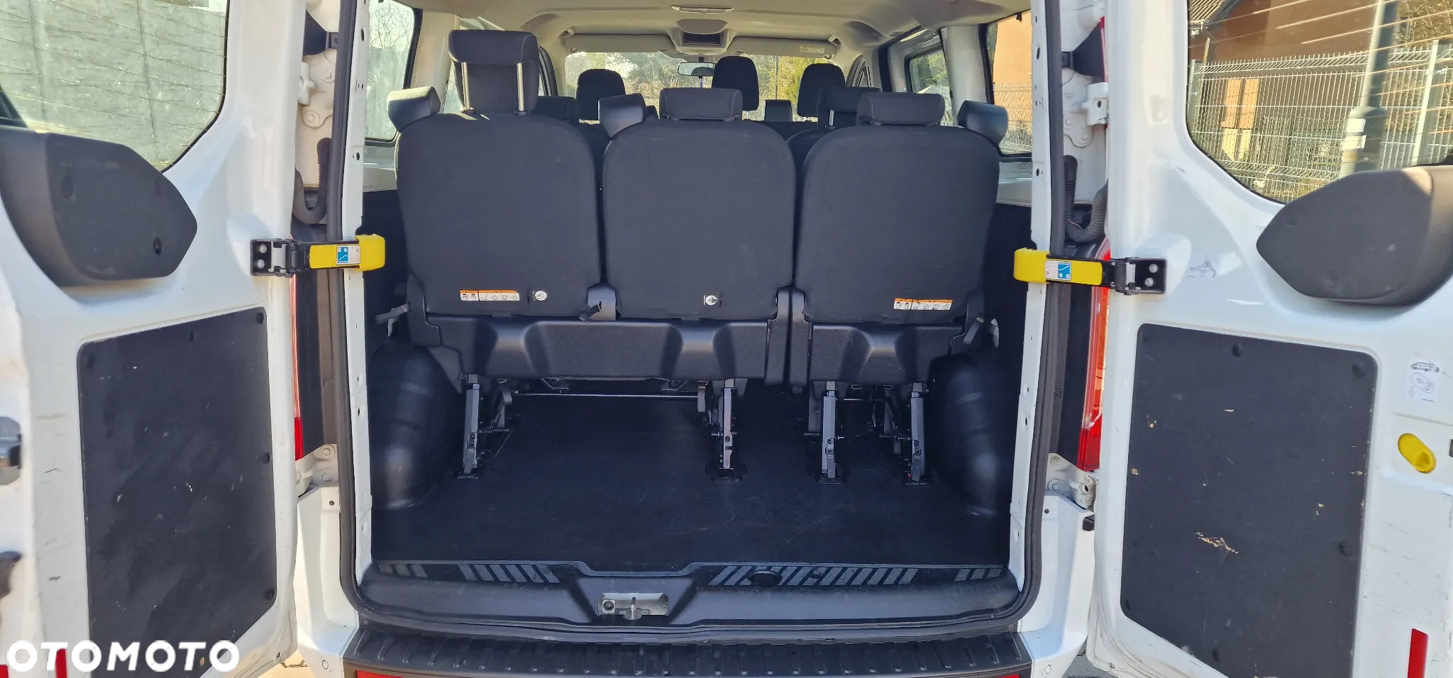 Ford Transit Custom 320 L2H1 PKW VA Trend - 20