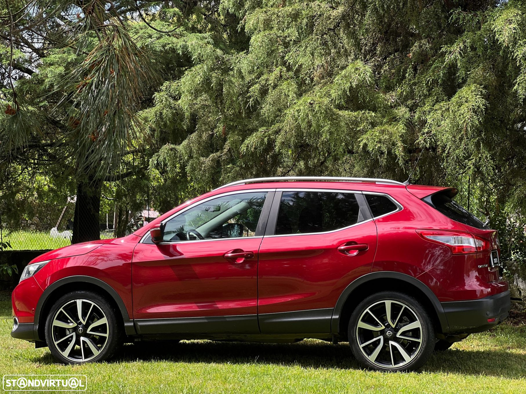Nissan Qashqai 1.6 dCi Tekna Premium Pele S P.Preta Xtronic - 16