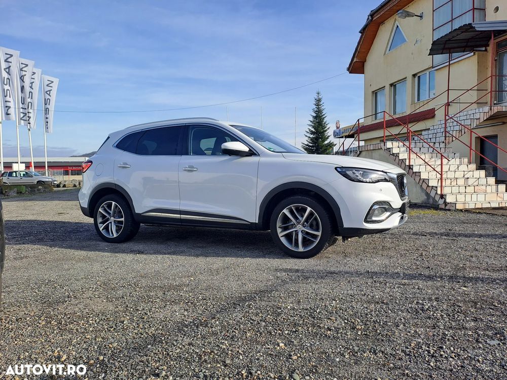 MG EHS PHEV Luxury - 3