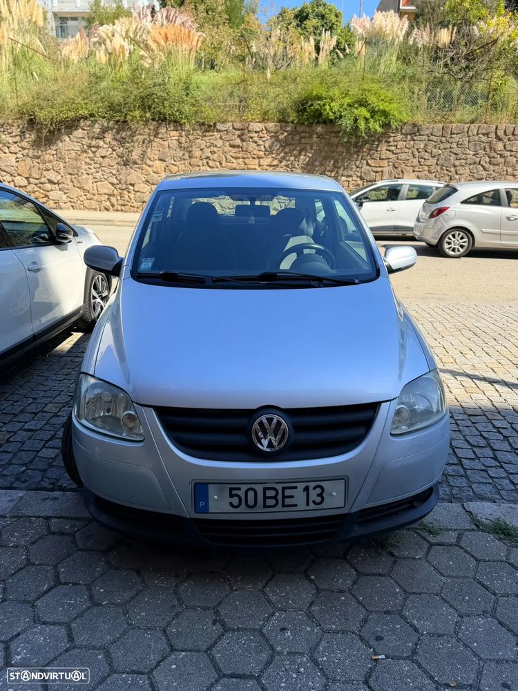 VW Fox 1.4 TDi T.Liso - 1