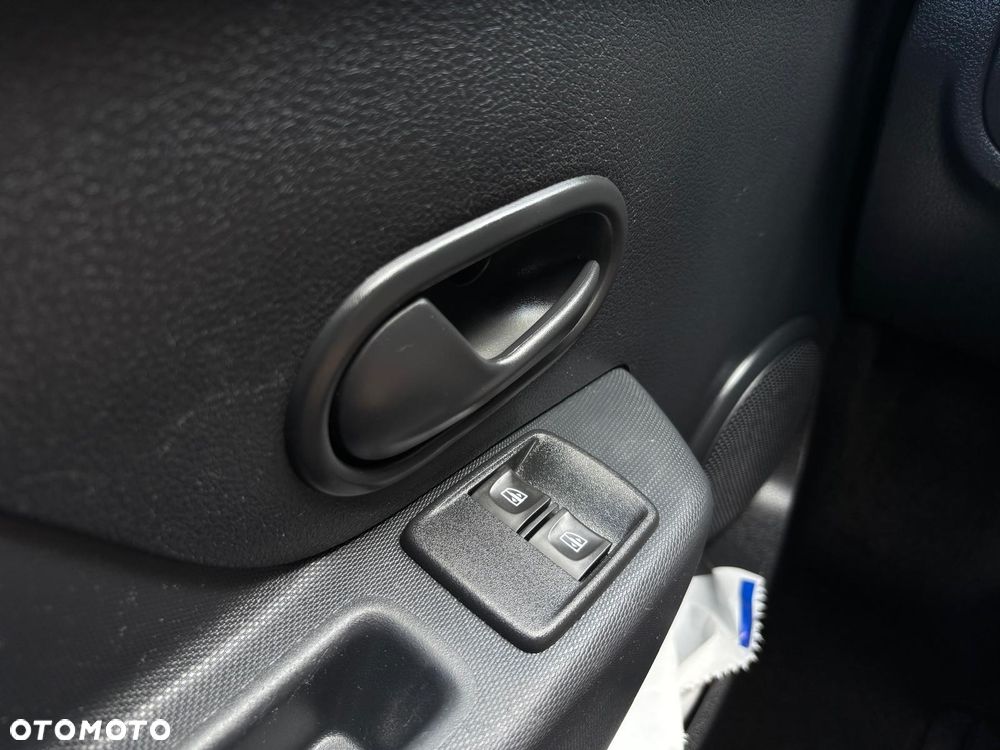 Dacia Sandero SCe 75 Comfort - 12