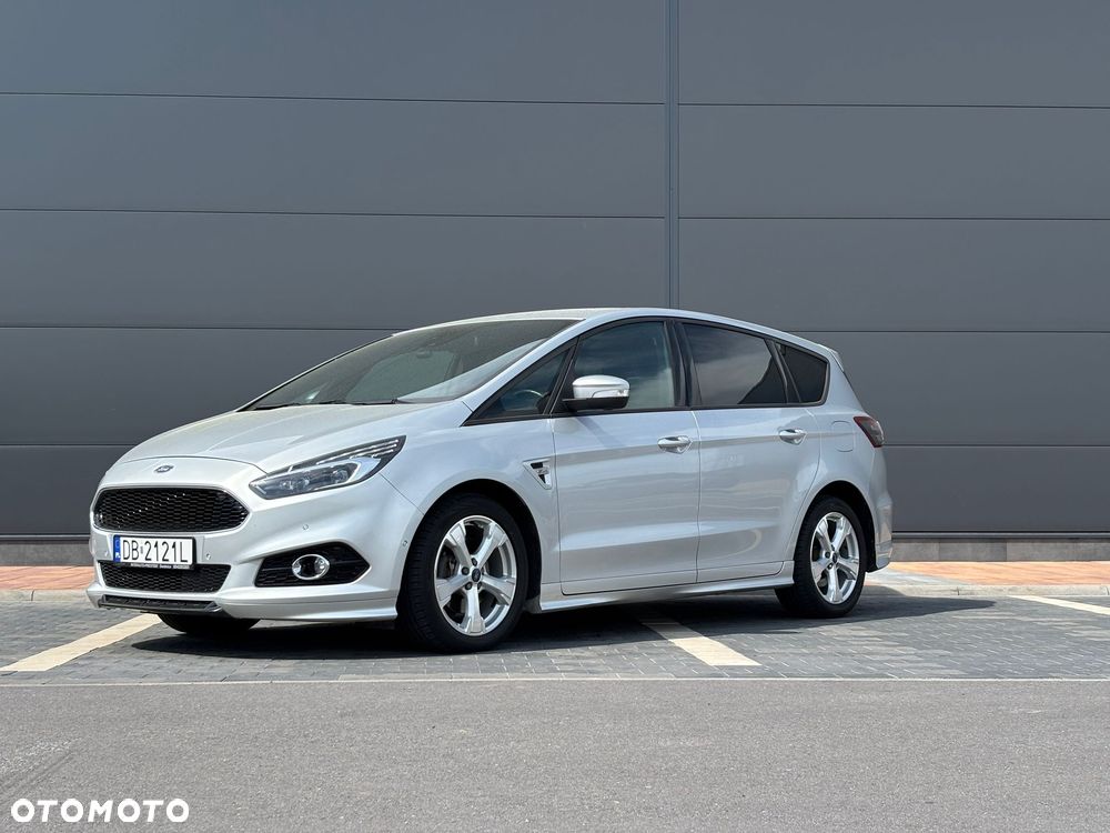 Ford S-Max 2.0 EcoBlue Twin-Turbo Titanium - 2