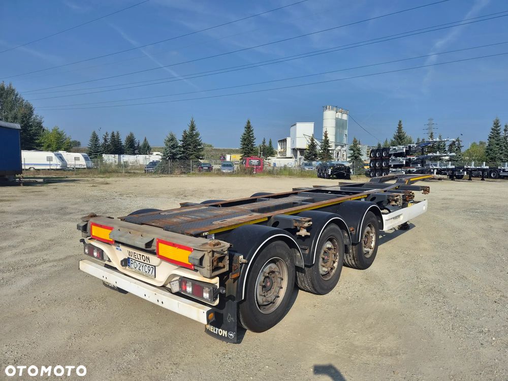 Wielton Ns-3  pod kontenerowa