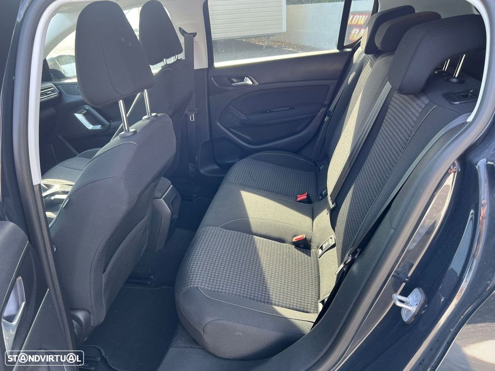 Peugeot 308 1.2 PureTech Active - 9